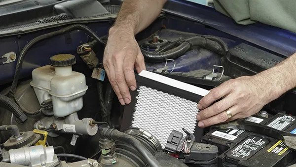 ARE YOUR FLEET FILTERS LETTING YOU DOWN? RECOGNIZING AND AVOIDING FILTER FAILURES